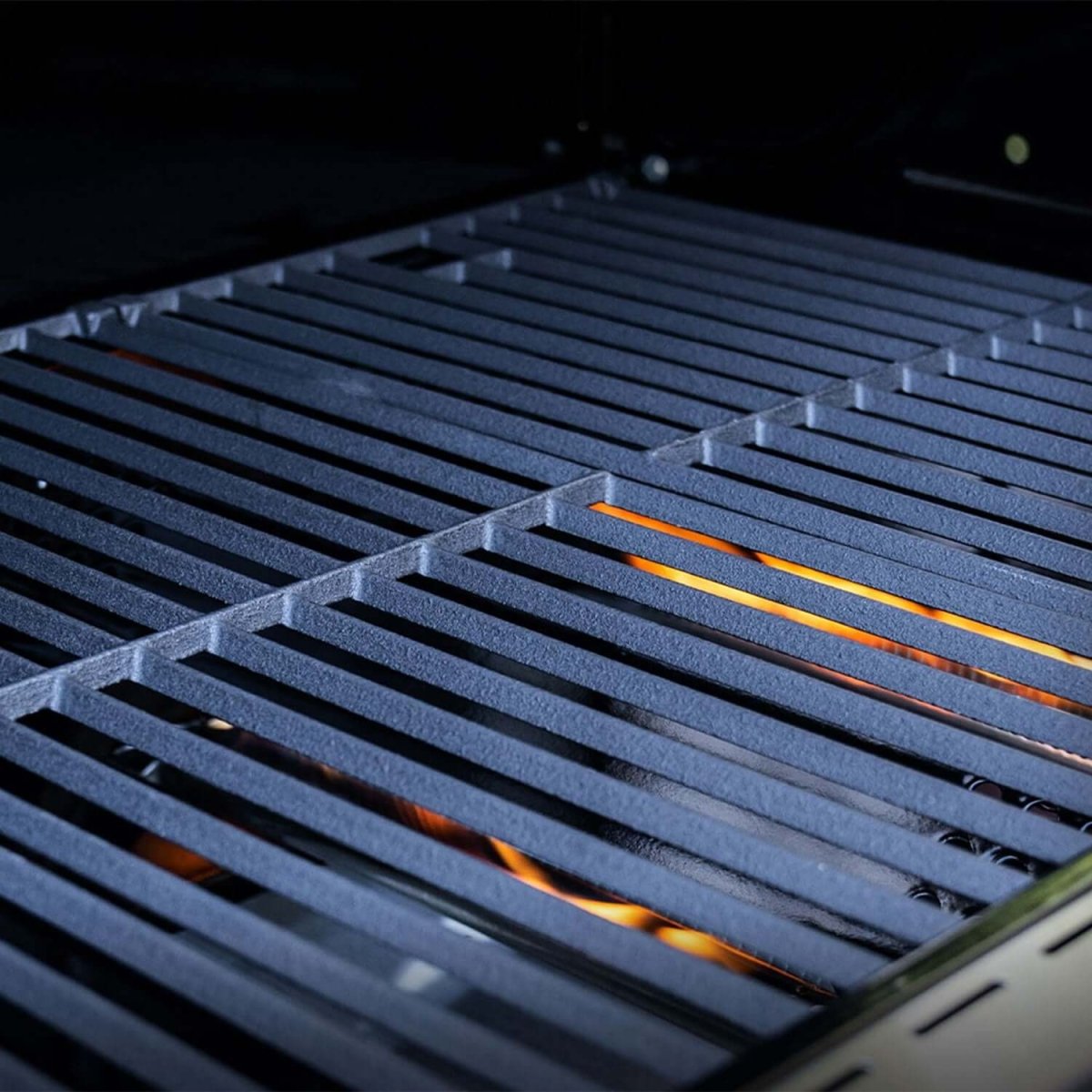 Monument Grills 24367 4-Burner Stainless Propane Gas Grill with Infrared Sear Burner view 8