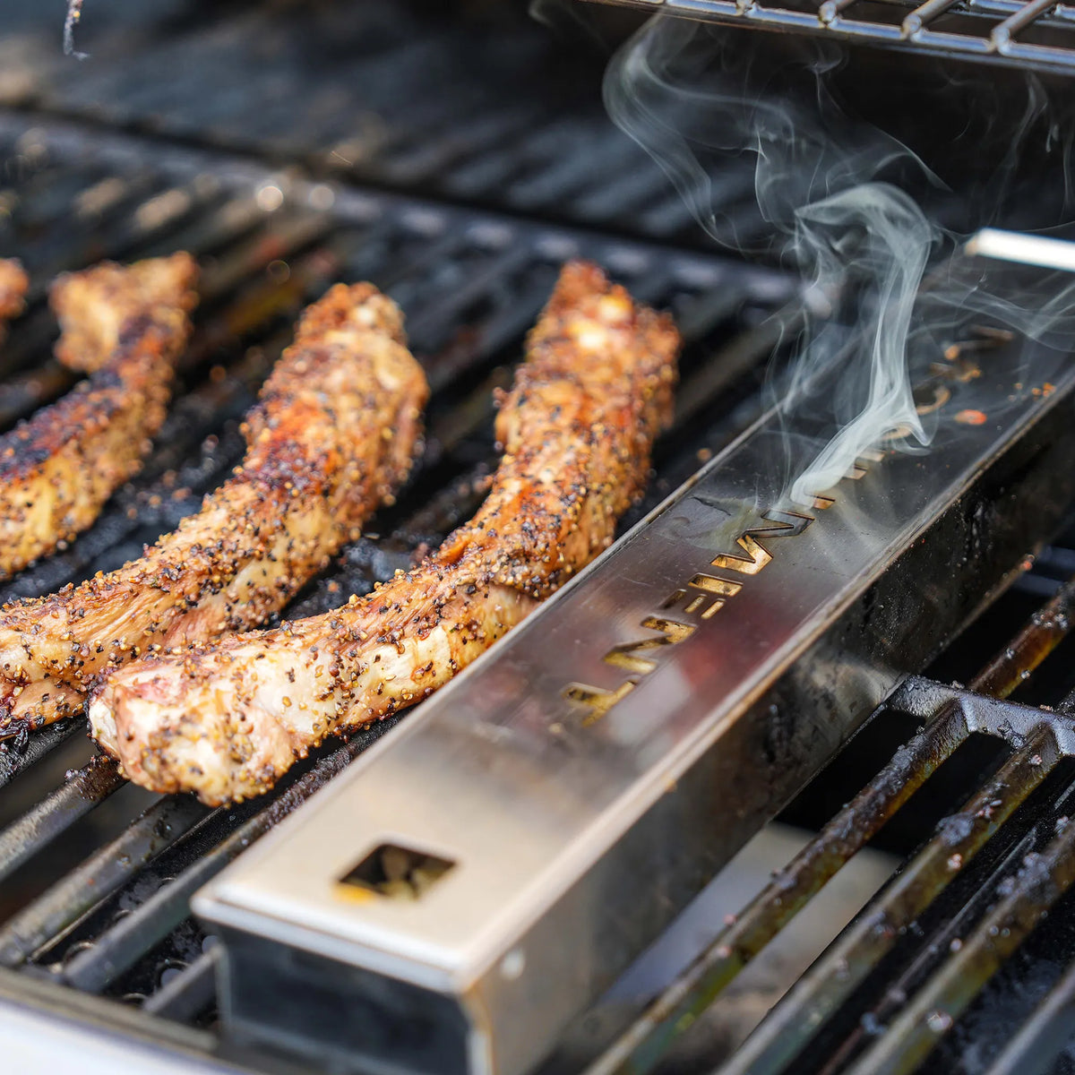 Monument Grills Mesa 410MBZ 4-Burner Stainless Propane Gas Grill with Broil Zone view 6